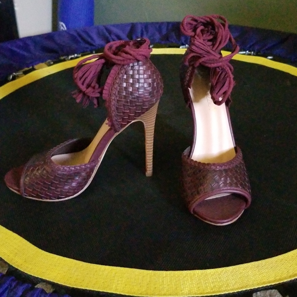 Women's heels